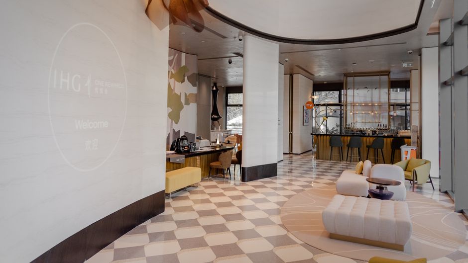 Voco Suites Shanghai Hongqiao CBD Exterior