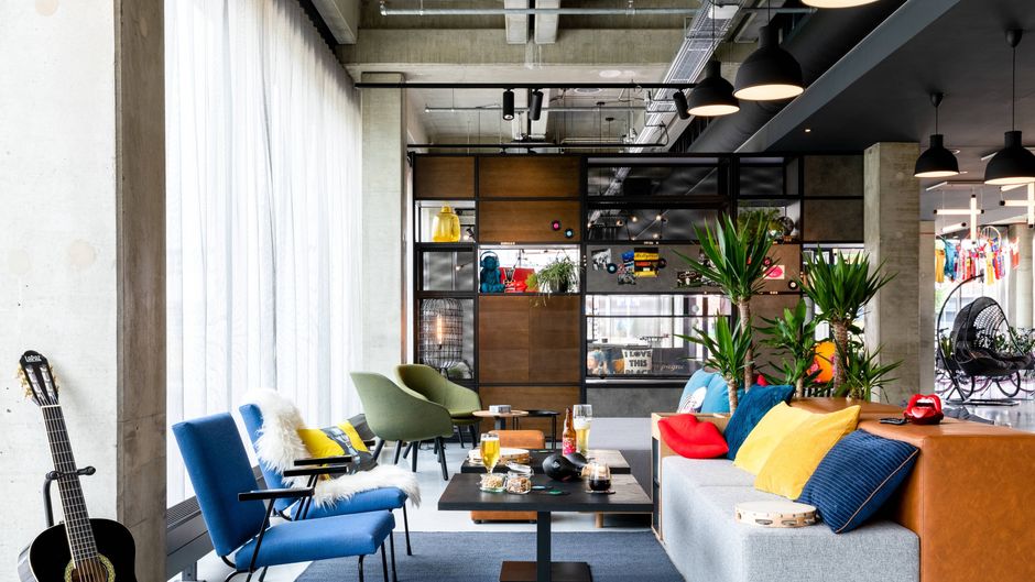 Moxy Utrecht Lobby