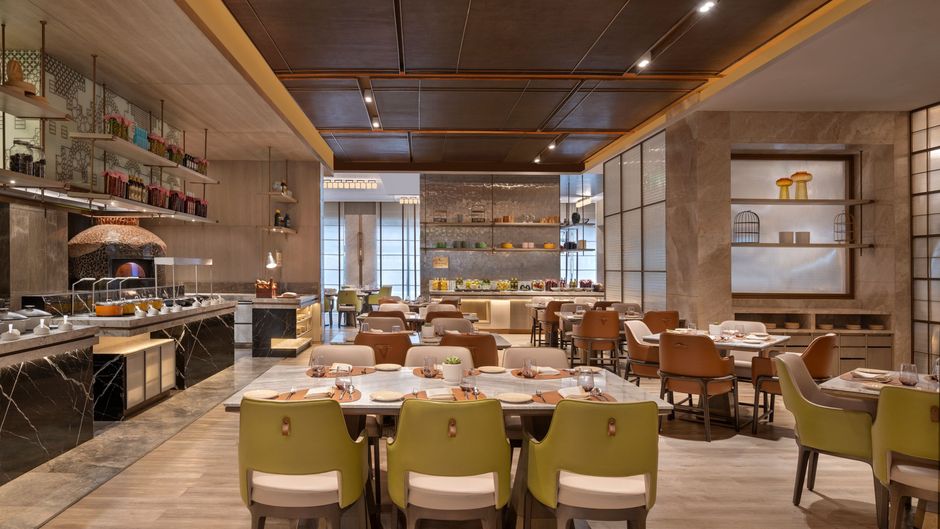 Navi Mumbai Marriott Hotel Restaurant