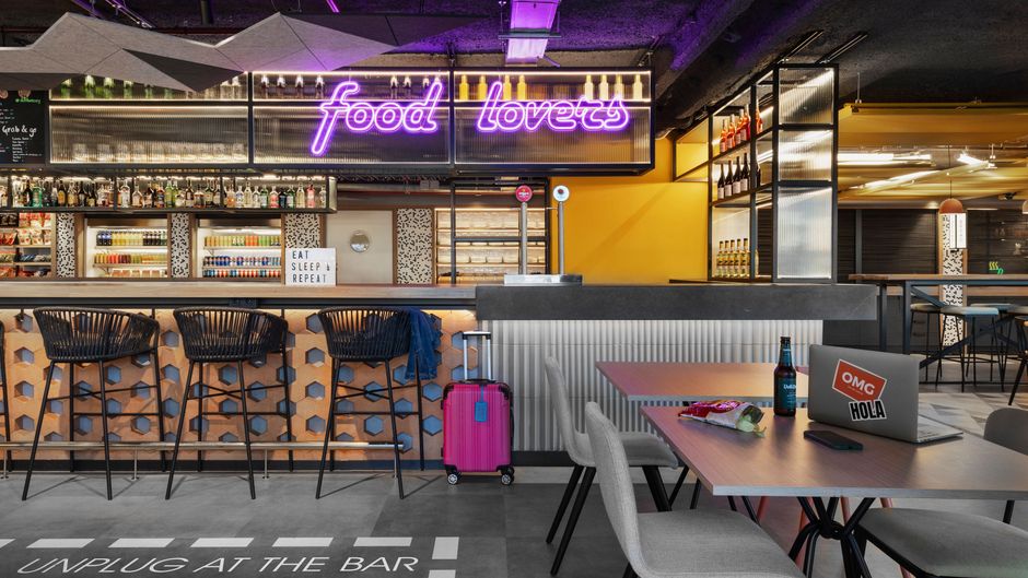 Moxy Barcelona Restaurant