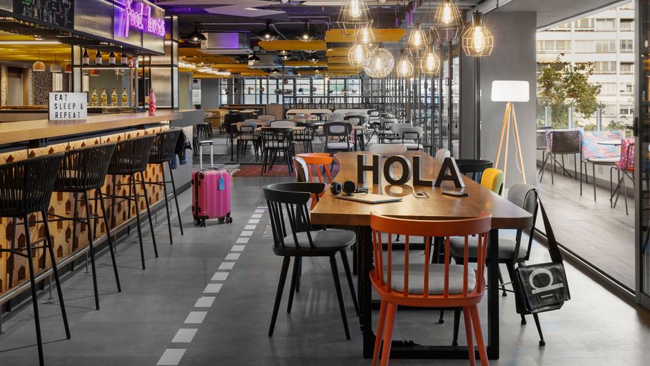 Moxy Barcelona Restaurant