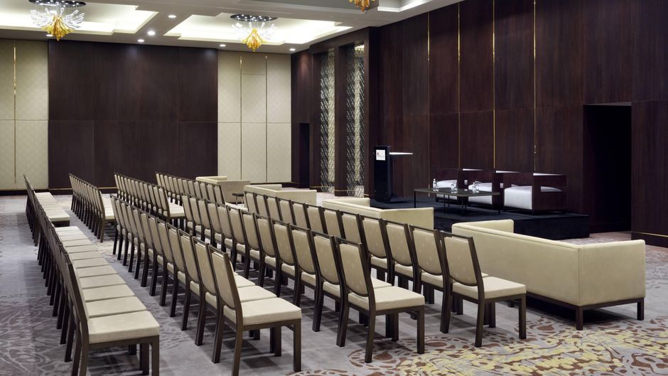 Marriott Hotel Downtown, Abu Dhabi Meeting