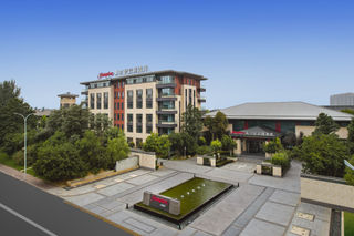 Hampton Inn Tianjin Jingbin Indstr Park