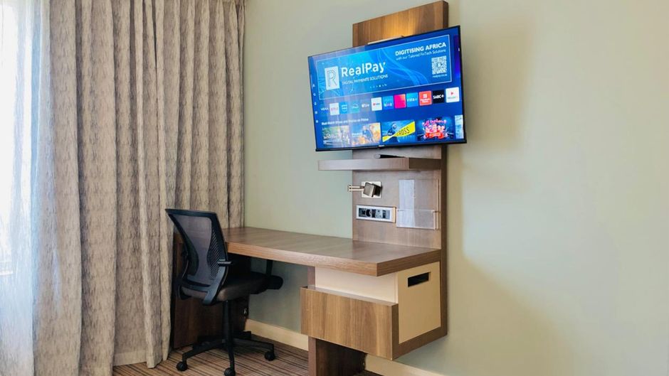 Holiday Inn Express Durban-Umhlanga Lobby