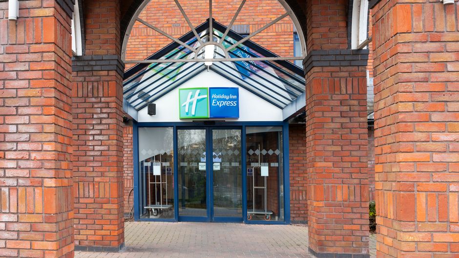 Holiday Inn Express Stafford Hotel Exterior