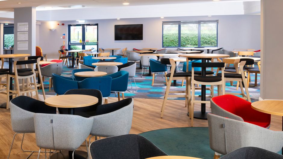 Holiday Inn Express Stafford Hotel Restaurant