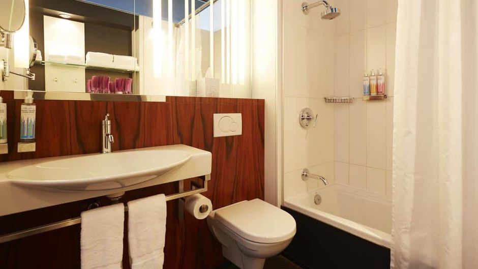 ALT Hotel Quartier DIX30 Room