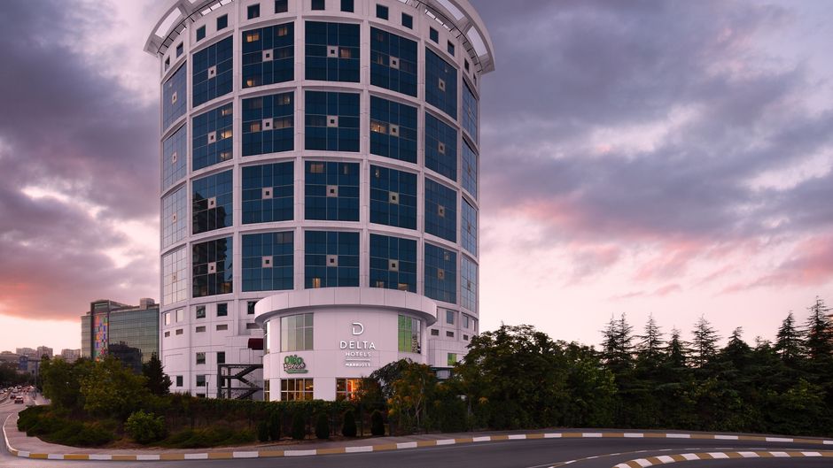 Delta Hotels Istanbul West Exterior