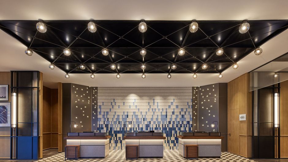 Four Points Dali Erhai Lobby