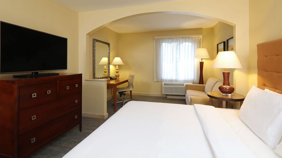 Four Points by Sheraton San Jose Room