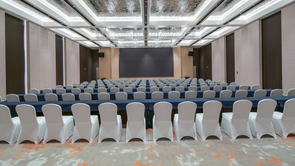 Holiday Inn Liaoyuan City Ctr Ballroom