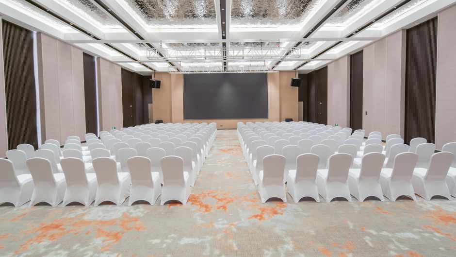 Holiday Inn Liaoyuan City Ctr Ballroom