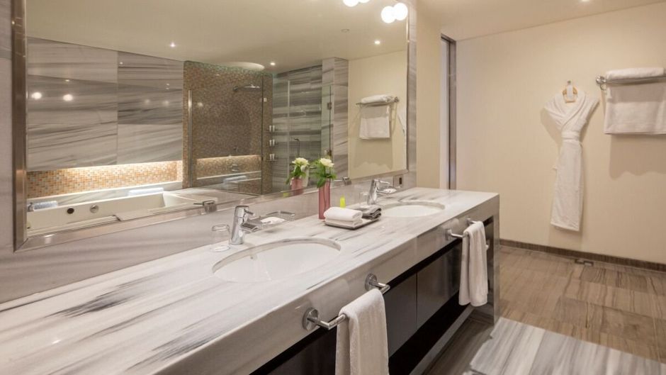 The Abdali Boulevard Hotel Room