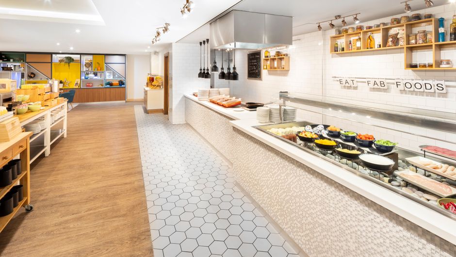Holiday Inn Gatwick Airport Restaurant