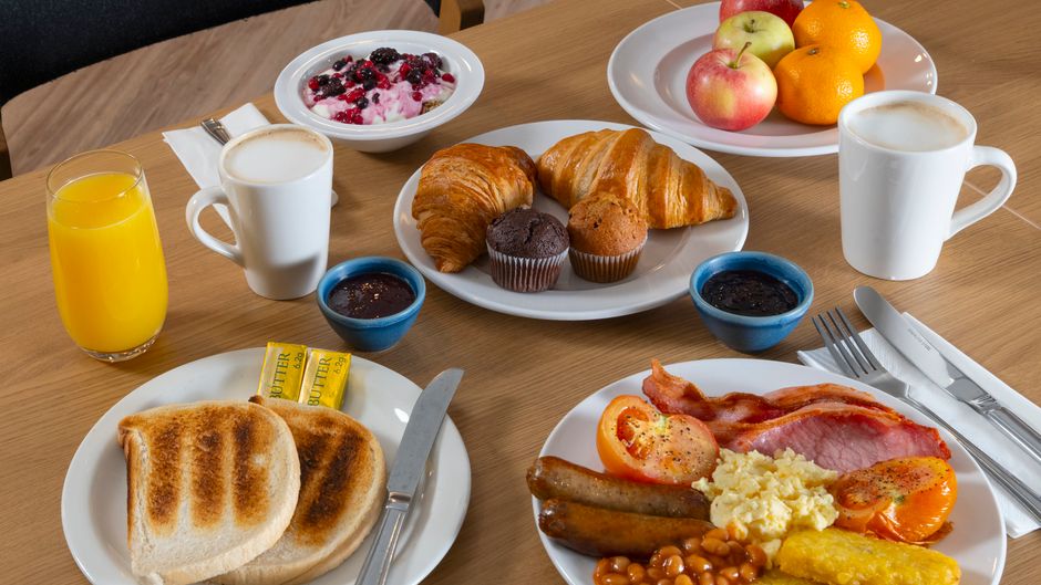 Holiday Inn Express Stafford Hotel Restaurant