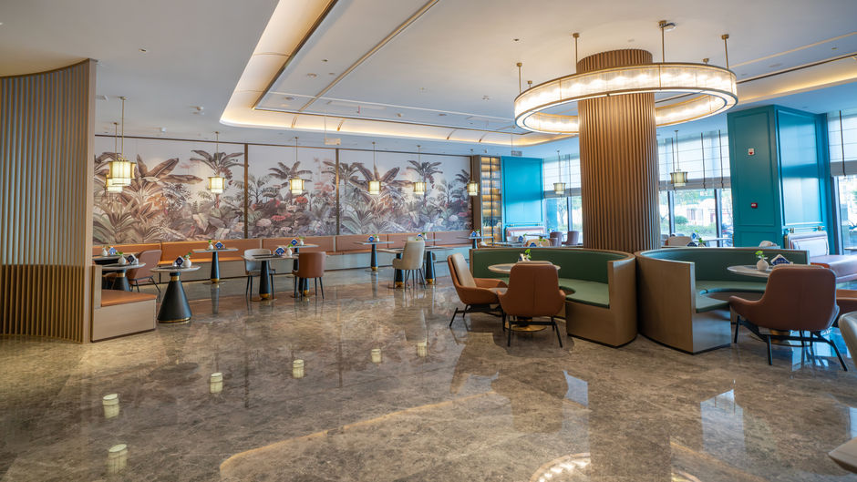 Holiday Inn Exp Pingjiang Restaurant