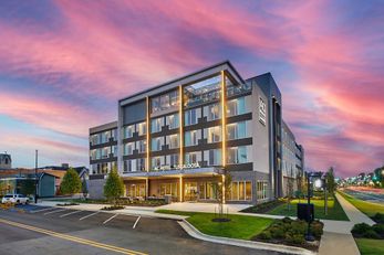 AC Hotel by Marriott Tuscaloosa