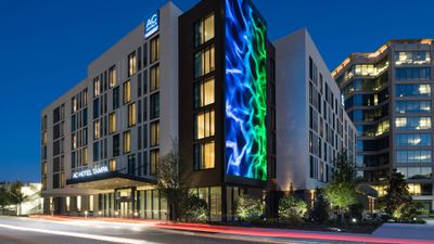 AC Hotel by Marriott Tampa Airport