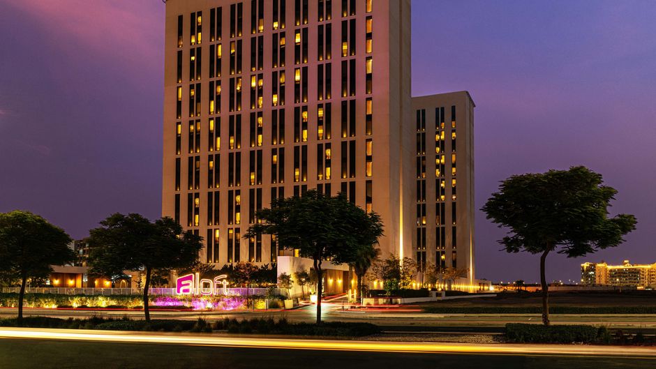 Aloft Me'aisam, Dubai Exterior