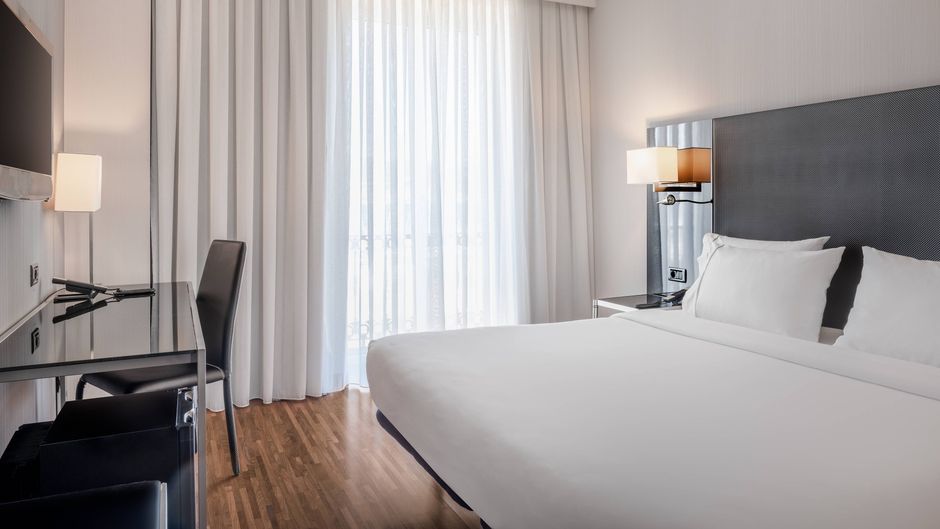AC Palacio Universal Room