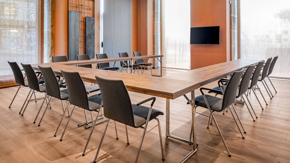 AC Palacio Universal Meeting