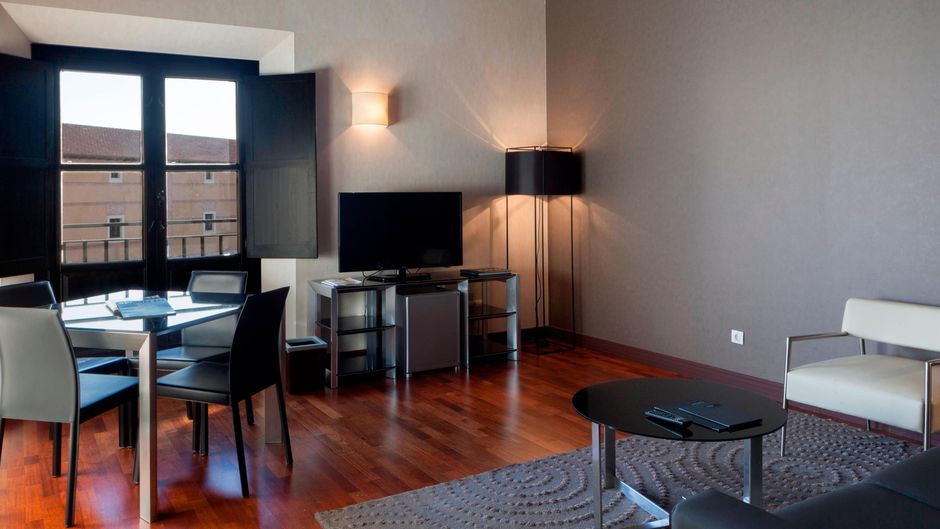 AC Hotel Palacio de Santa Ana Room
