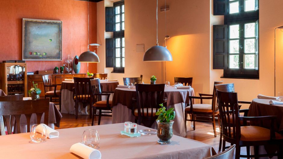 AC Hotel Palacio de Santa Ana Restaurant