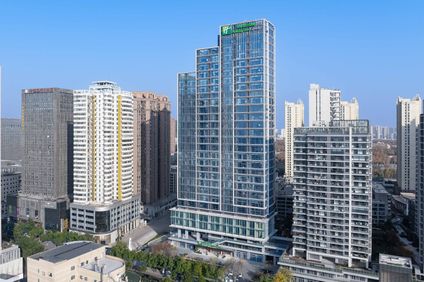 Holiday Inn Exp East Lake