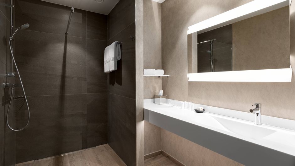 AC Hotel Wroclaw Room
