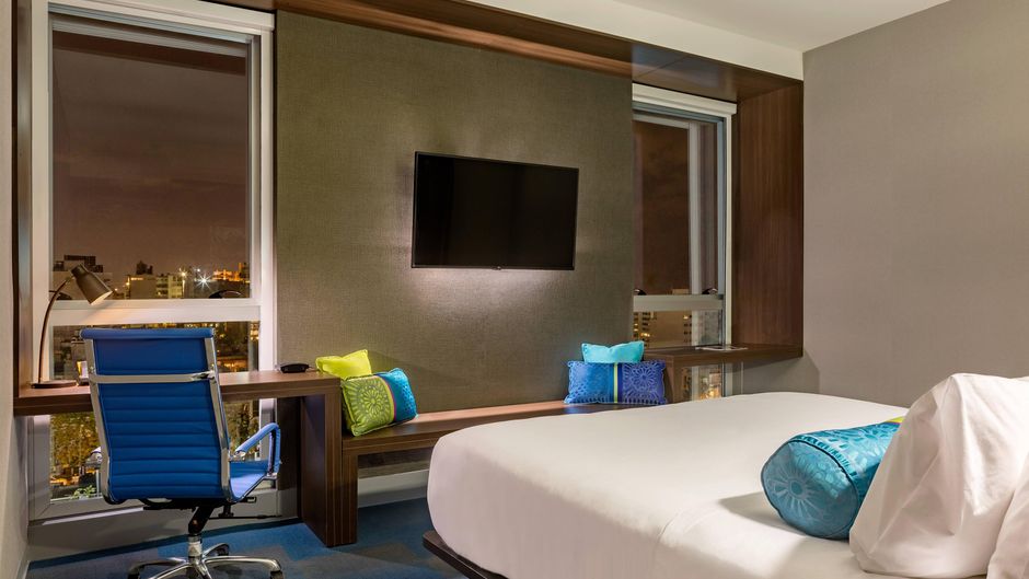 Aloft Montevideo Hotel Room