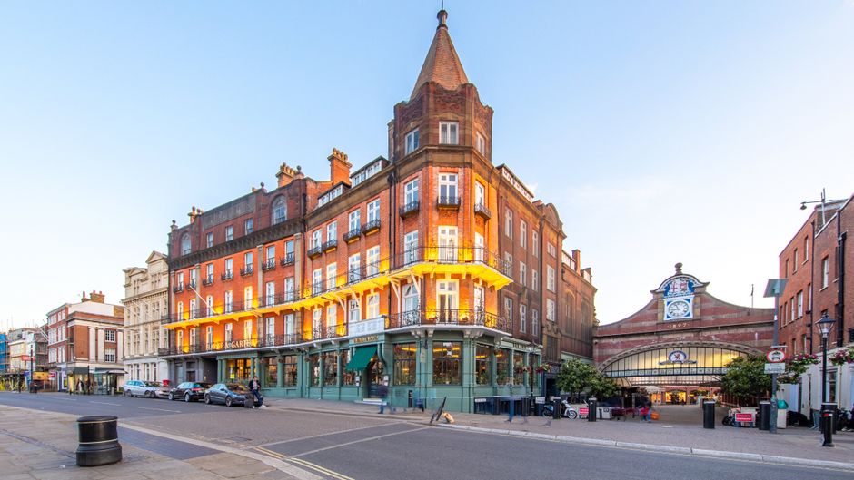 Harte & Garter Hotel & Spa Exterior