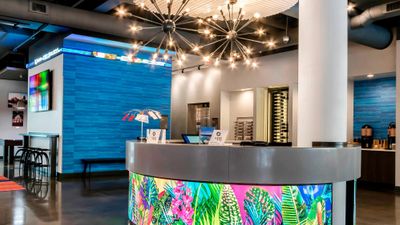 Aloft Newport on the Levee