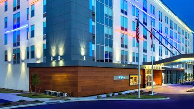aloft Buffalo Airport