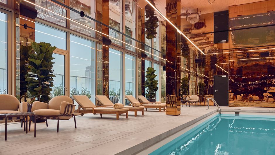 Cardo Brussels Hotel Pool