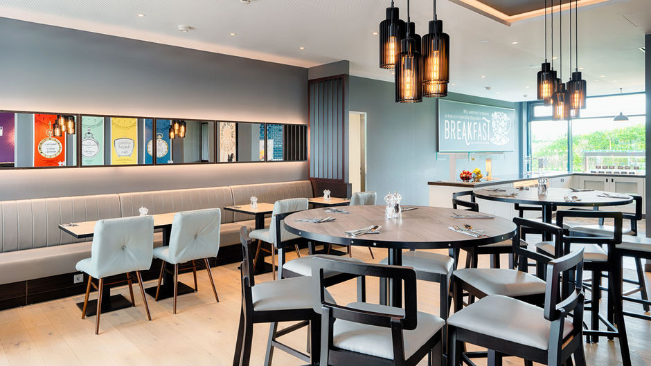 Premier Inn Berlin Airport Hotel Restaurant
