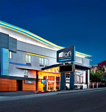 aloft Calgary University