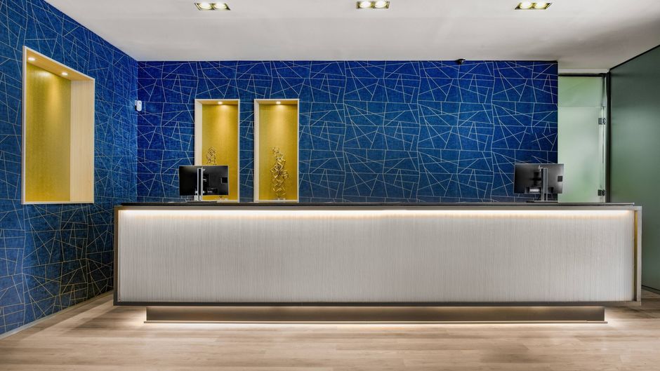AC Hotel Tarragona Lobby