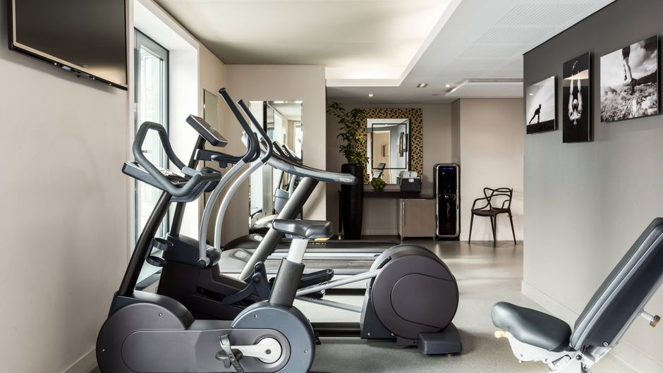 AC Hotel by Marriott Paris Porte Maillot Health Club