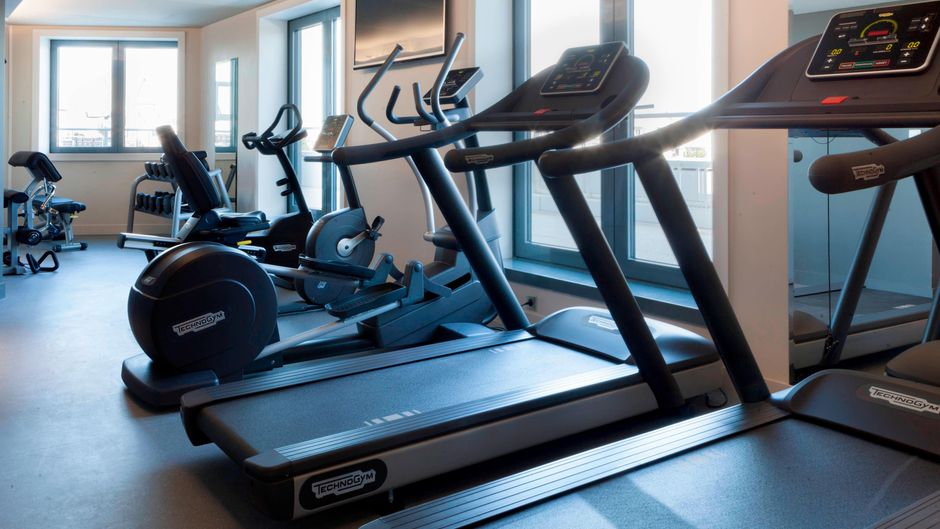 AC Hotel by Marriott Paris Porte Maillot Health Club