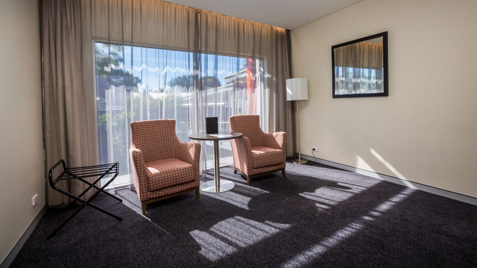 Alexandra Hills Hotel Lobby