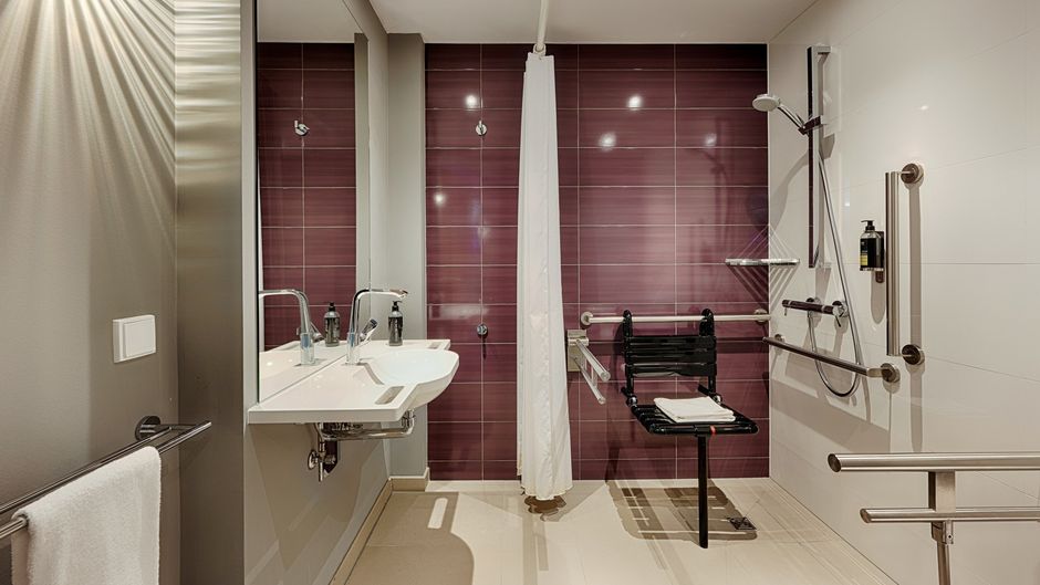 Premier Inn Berlin City Centre Room
