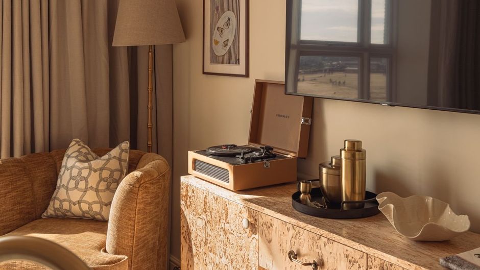 No. 42 by GuestHouse, Margate Suite