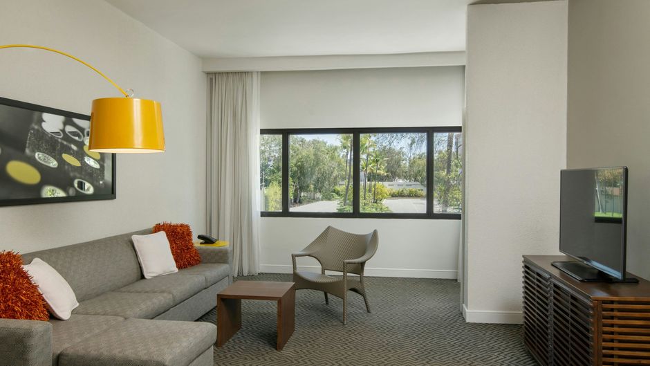 Renaissance Jaragua Hotel & Casino Suite