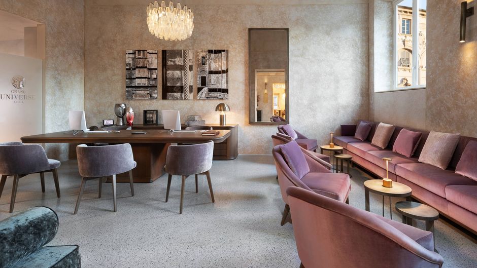 Grand Universe Lucca Lobby