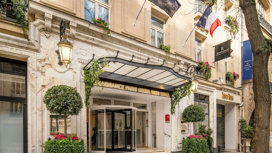 Renaissance Paris Nobel Tour Eiffel Hotel Exterior