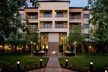 Courtyard Springfield