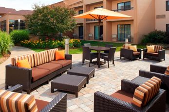 Courtyard Rockford