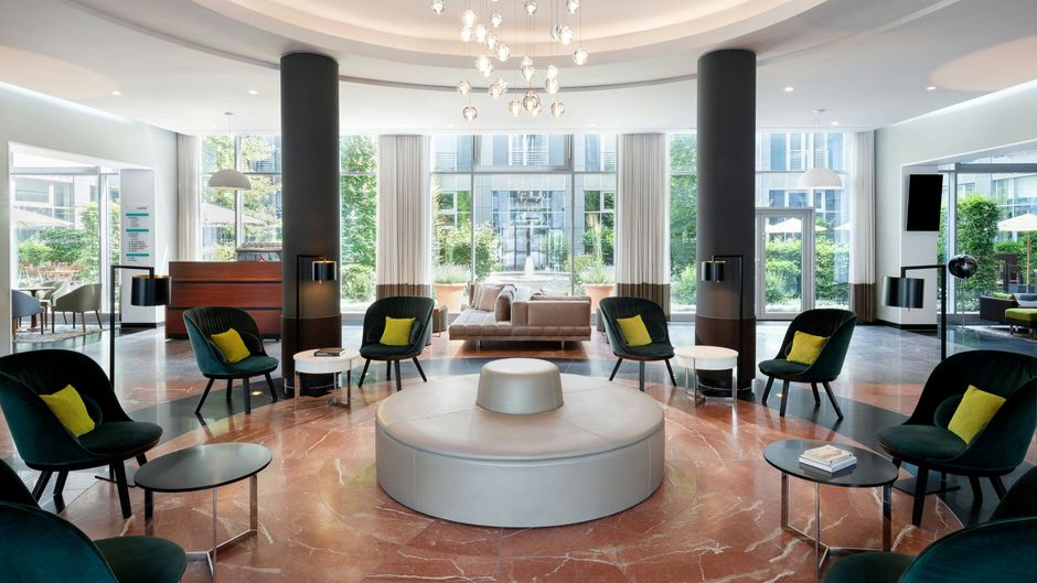 Le Meridien Munich Lobby