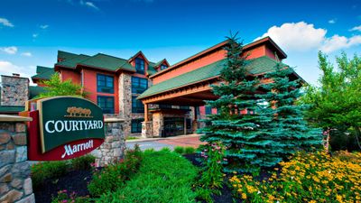 Courtyard Lake Placid
