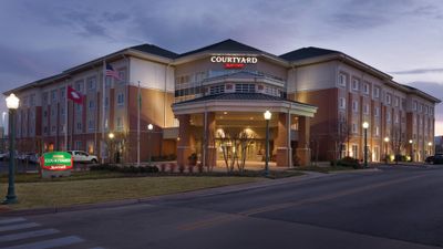 Courtyard Fort Smith Downtown